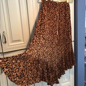 UP FOR SWAPS- RARE Spell& the Gypsy Saphari skirt